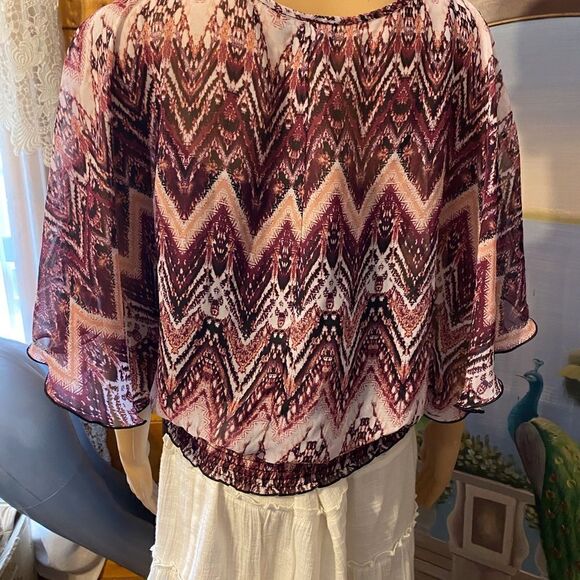 Blouson top with Jacquard zigzag print in purple - Picture 3 of 4